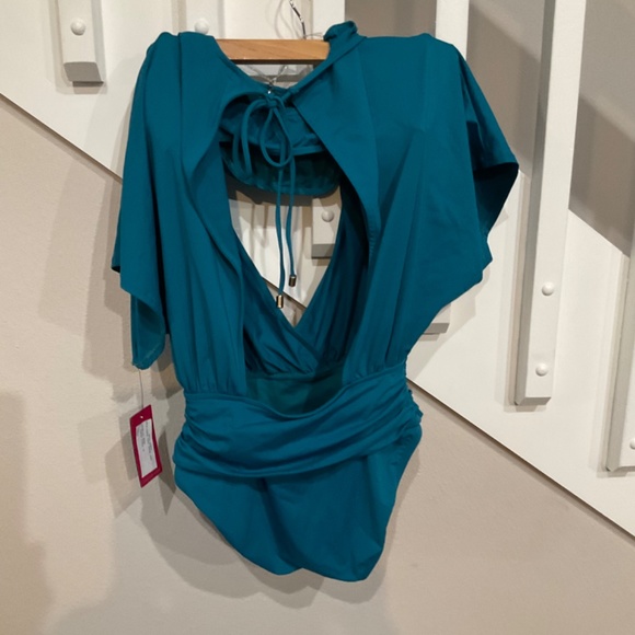 Swinsuit women by Vince camuto - Picture 3 of 5